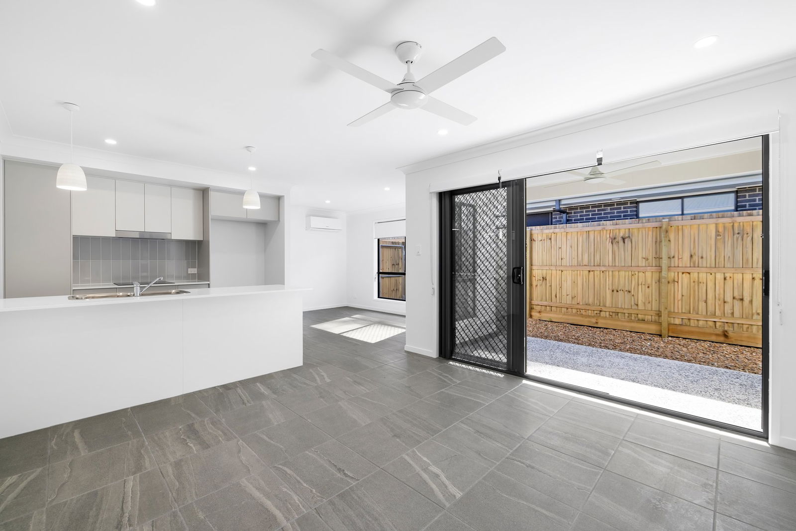 Main listing image for 2/5 Kestrel Road, Park Ridge  QLD  4125