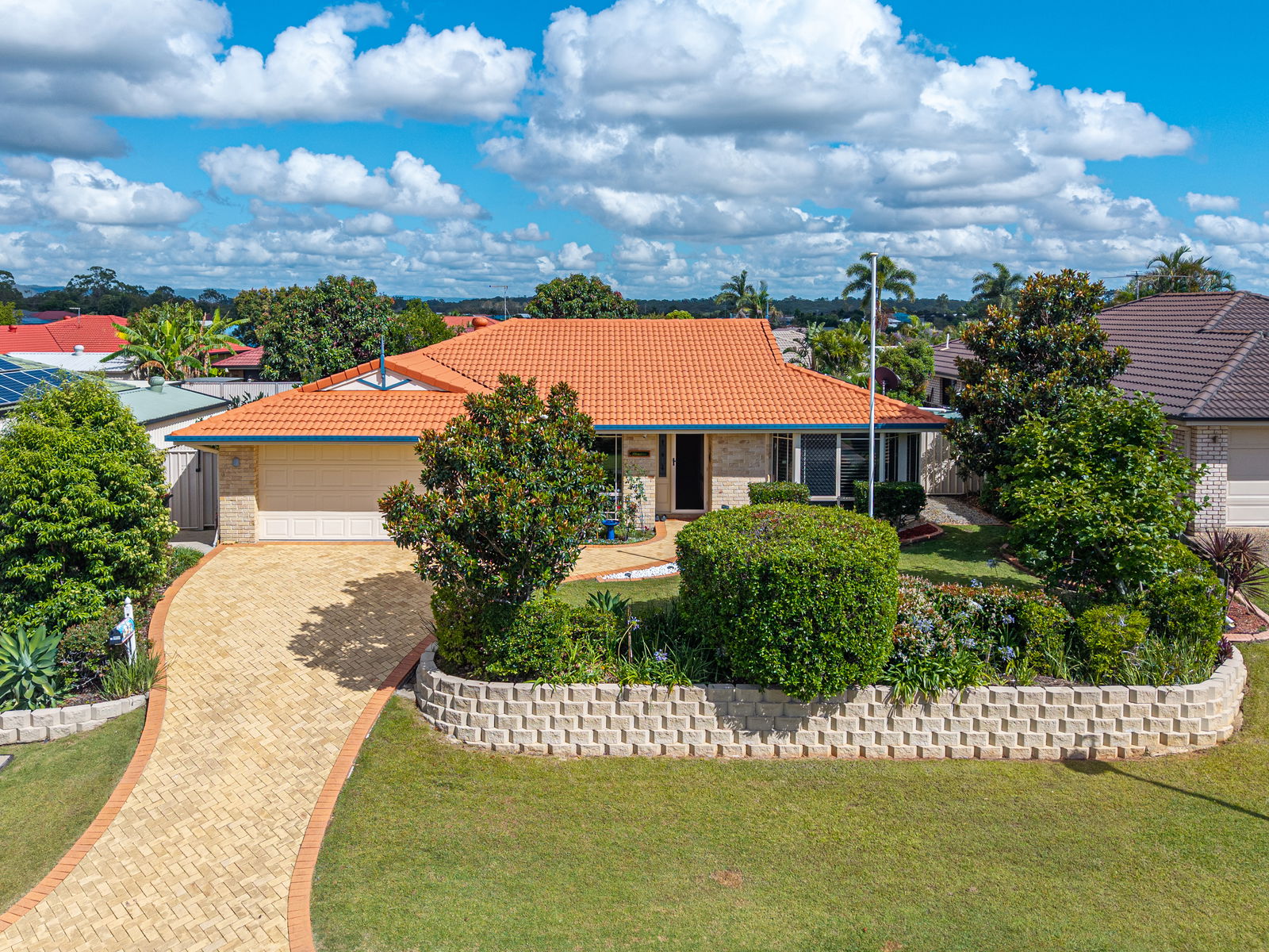 Main listing image for 19 Vibrant Court, Dakabin  QLD  4503