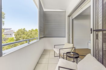 Image 6 for 144/1-7 moores Crescent, Varsity Lakes  QLD  4227