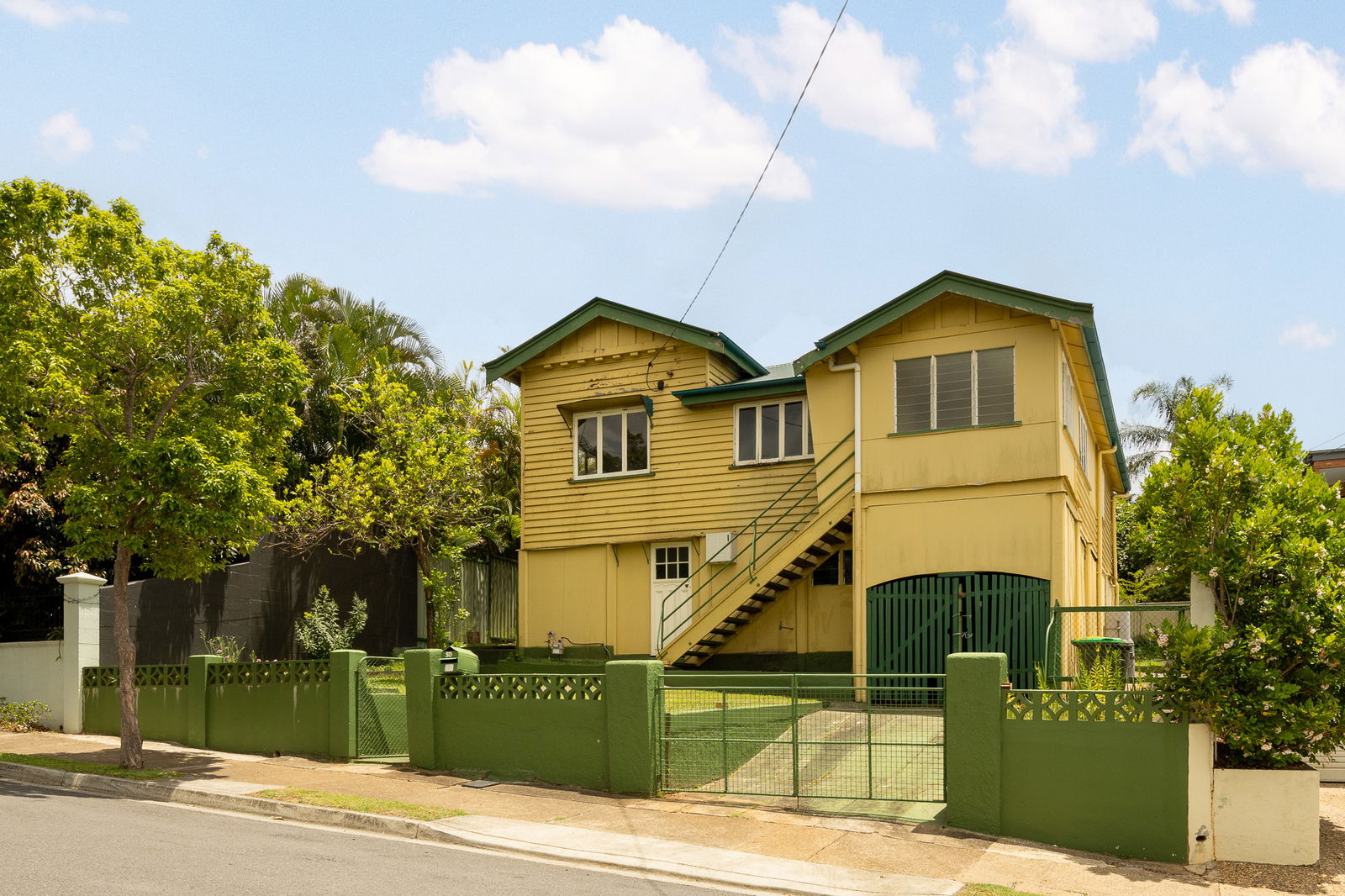 Main listing image for 50 Park Road West, Dutton Park  QLD  4102