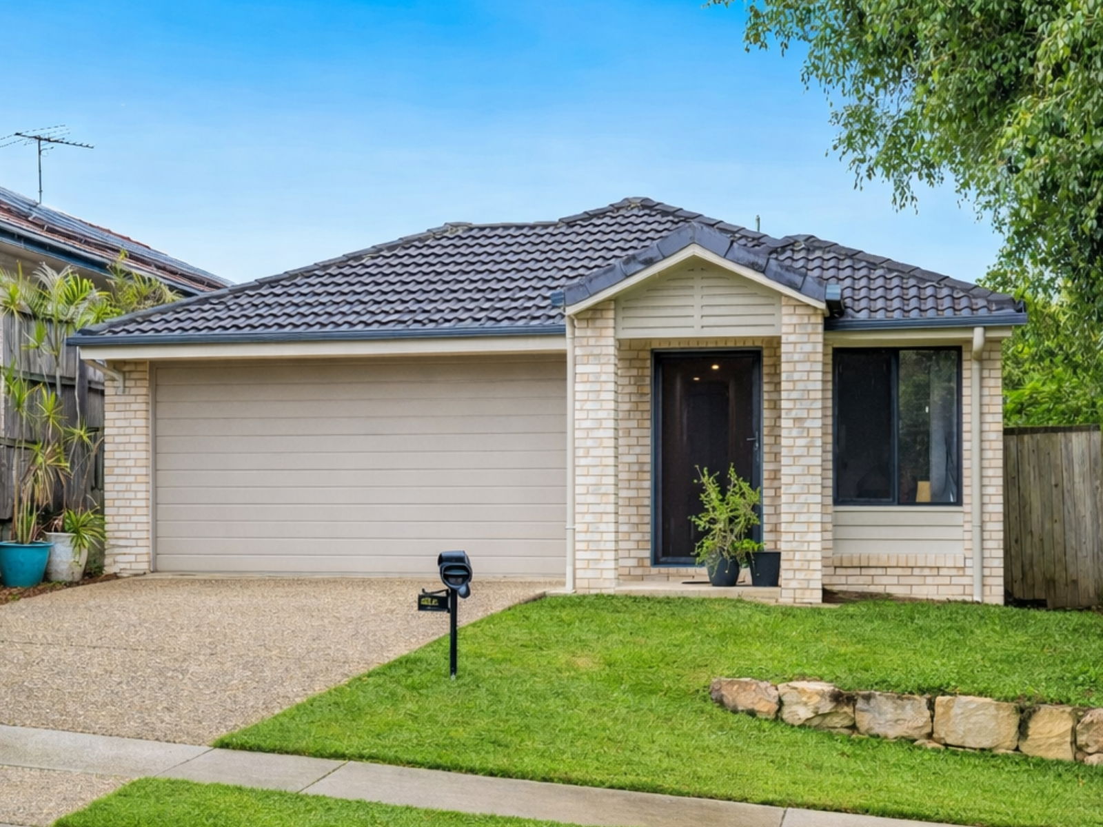 Main listing image for 5 Cathy Way, Kallangur  QLD  4503