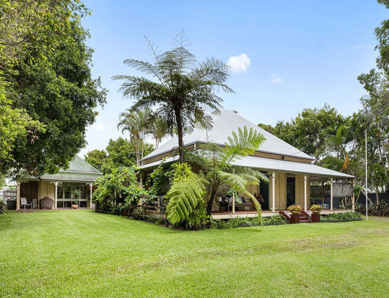Main listing image for 12 Dixon Road, Buderim  QLD  4556