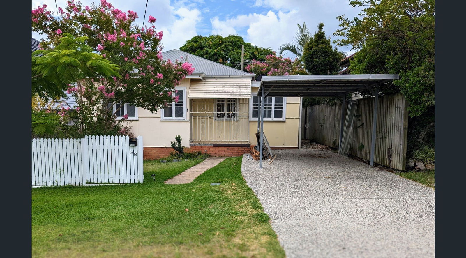 Main listing image for 38 Garnet Street, Scarborough  QLD  4020