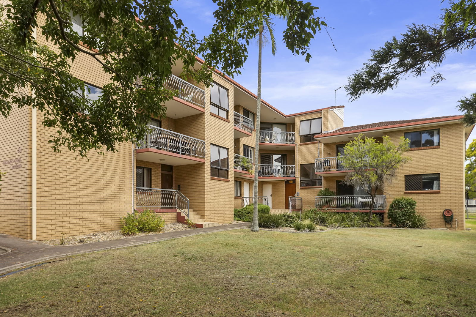 Main listing image for 8/32 Gainsborough Street, Moorooka  QLD  4105