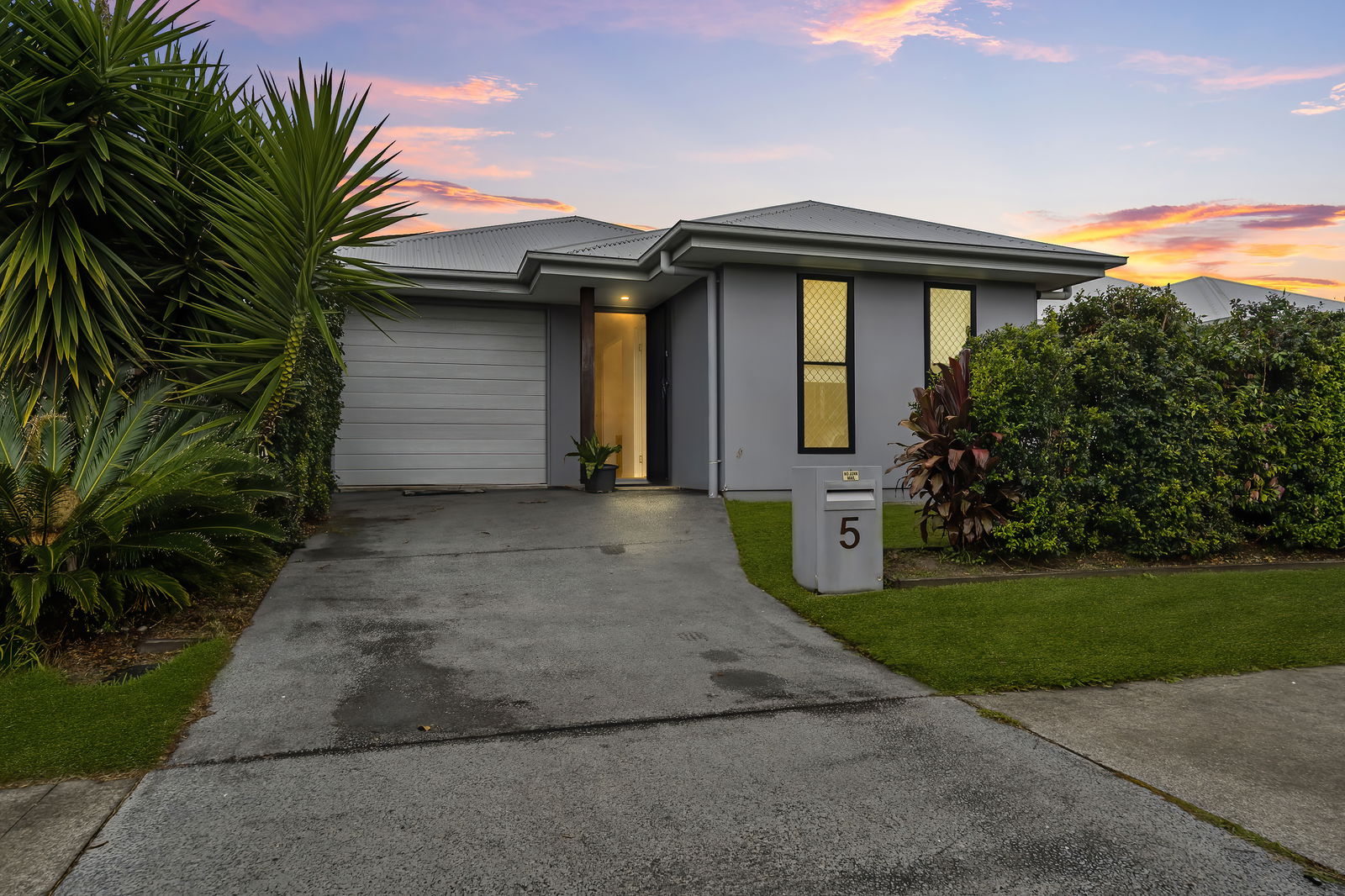 Main listing image for 5 Potts Street, Palmview  QLD  4553