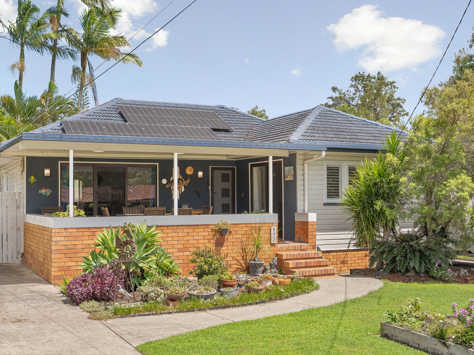 Main listing image for 132 Queens Parade, Brighton  QLD  4017