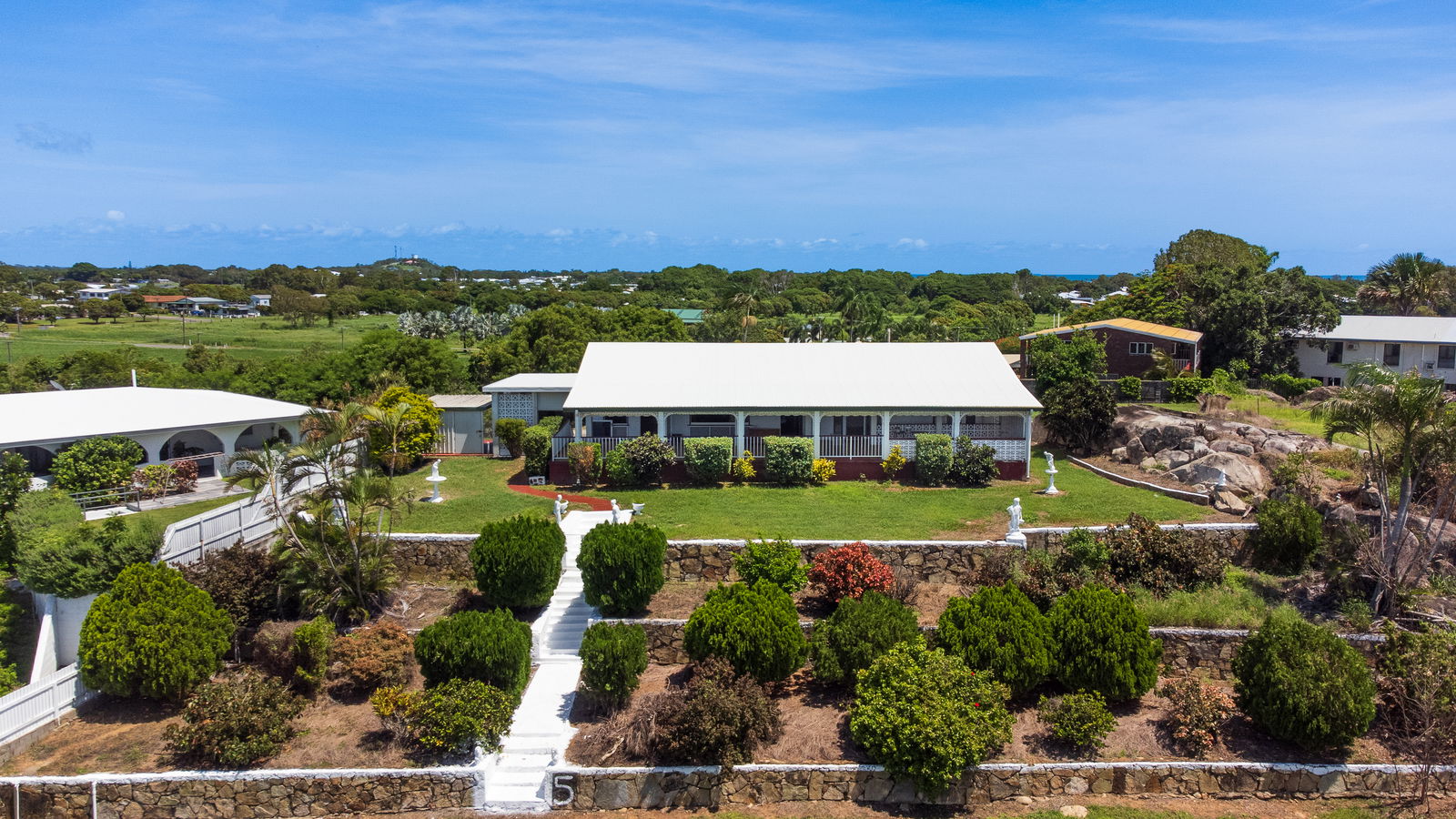 Main listing image for 5 The Soldiers Road, Bowen  QLD  4805