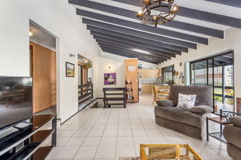 Image 4 for 6 Birnam Avenue, Banora Point  NSW  2486