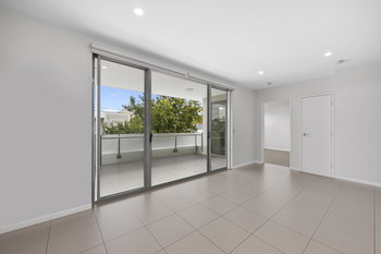 Image 4 for 3/8-12 Springwood Street, Mount Gravatt East  QLD  4122