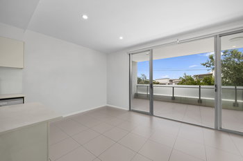 Image 5 for 3/8-12 Springwood Street, Mount Gravatt East  QLD  4122