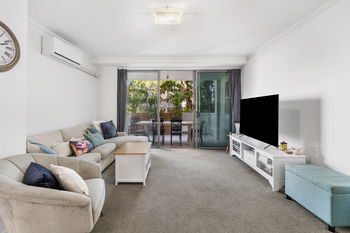 Image 4 for 21/1 Gaven Crescent, Mermaid Beach  QLD  4218