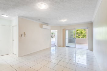 Image 4 for 5/159 Clarence Road, Indooroopilly  QLD  4068