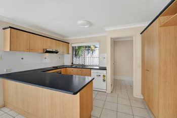 Image 6 for 44 Homebush Crescent, Sinnamon Park  QLD  4073