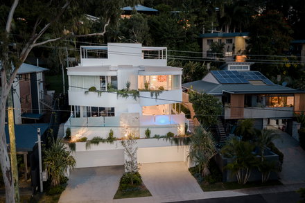 64 West Burleigh Road, Burleigh Heads