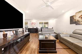 Image 6 for 1204 Old North Crescent, Strathpine  QLD  4500