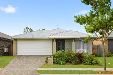 28 Pintail Circuit, Deebing Heights