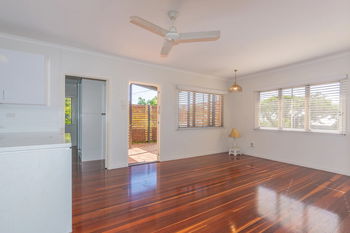 Image 5 for 36 Griffith Road, Scarborough  QLD  4020
