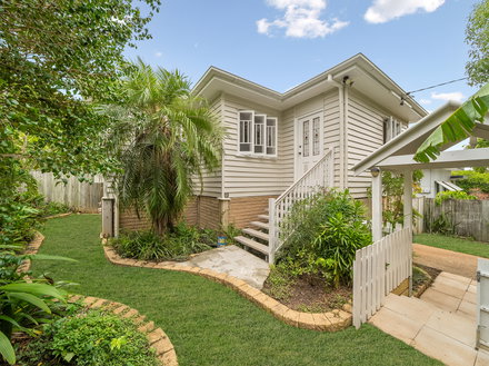 16 Gloucester Street, Brighton
