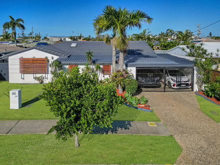 37 Nicklin Way, Buddina