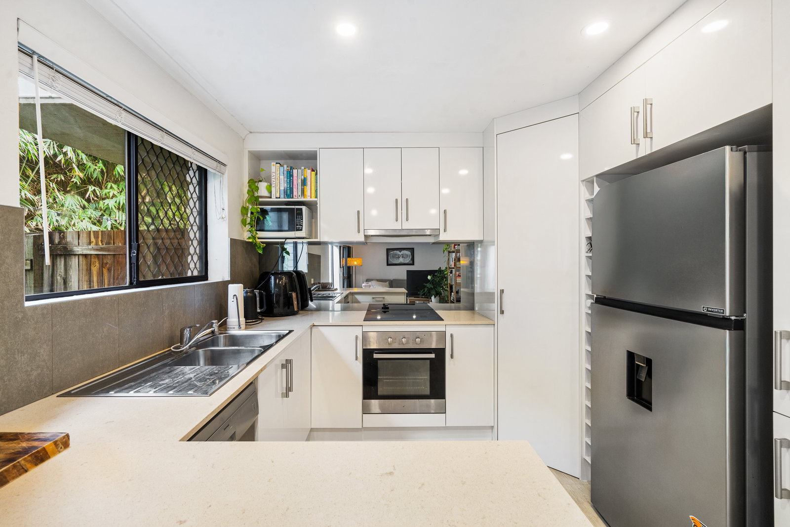 Main listing image for 2/60 Sarawak Avenue, Palm Beach  QLD  4221
