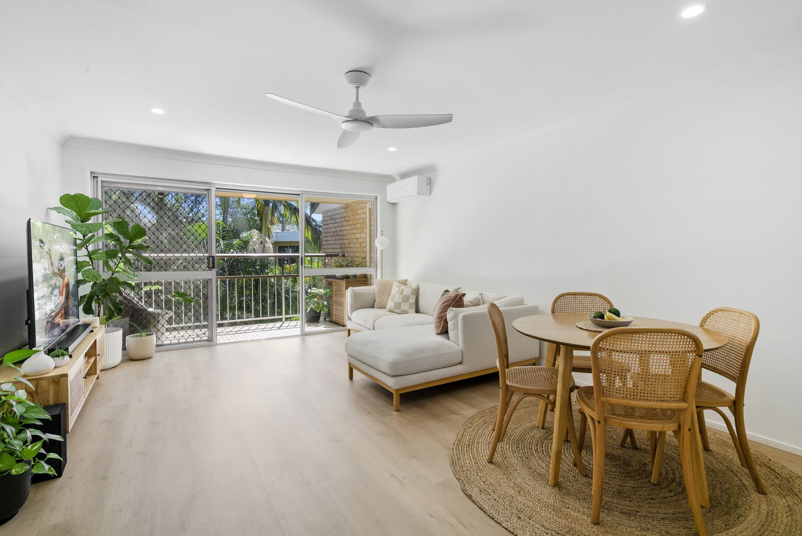 Main listing image for 12/9 Twenty Eighth Avenue, Palm Beach  QLD  4221