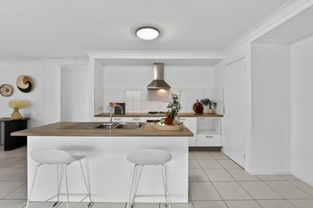 Image 6 for 67 Fred Pham Crescent, Doolandella  QLD  4077
