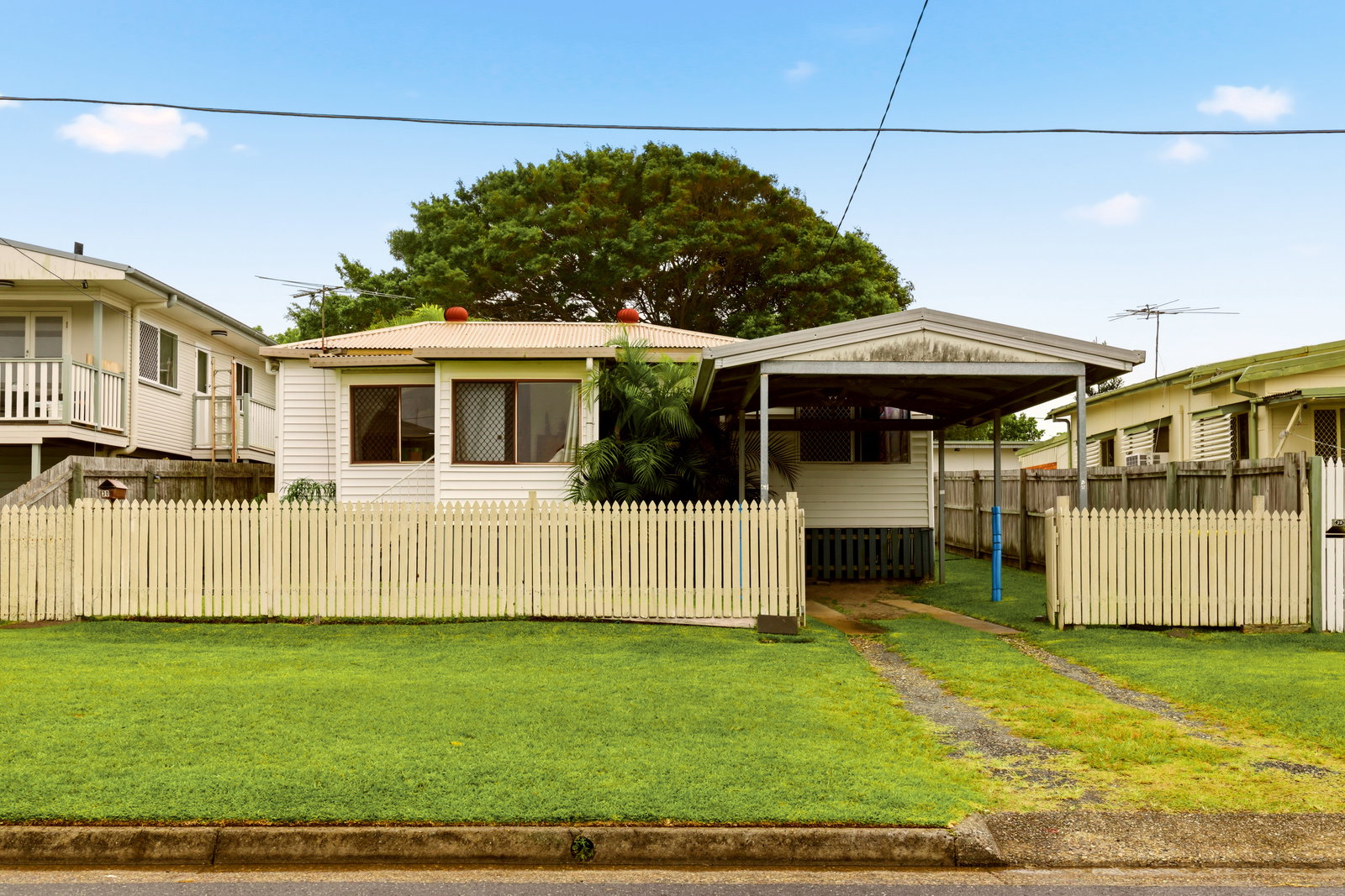 Main listing image for 30 Hale Street, Margate  QLD  4019