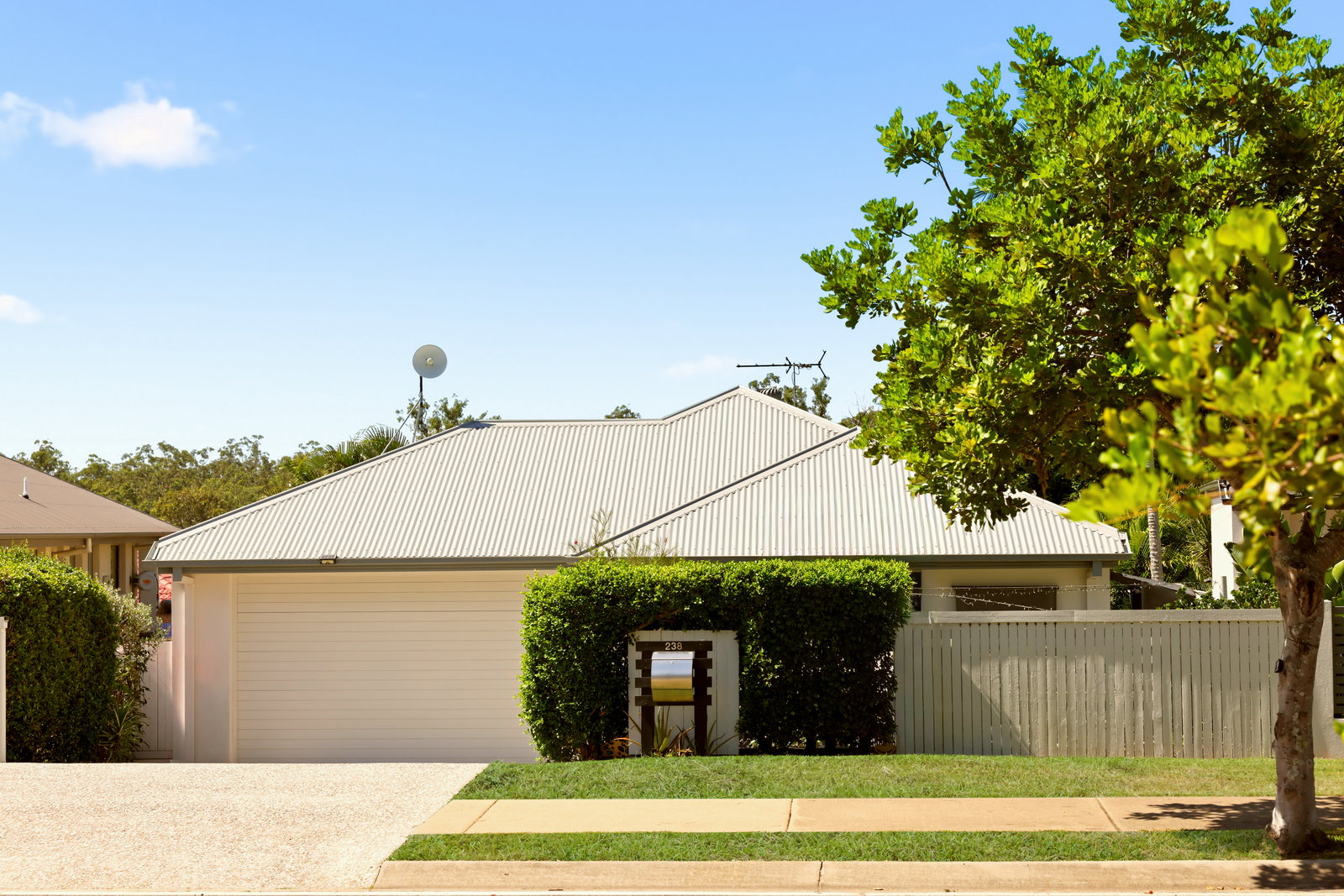 Main listing image for 238 Lakeside Avenue, Springfield Lakes  QLD  4300