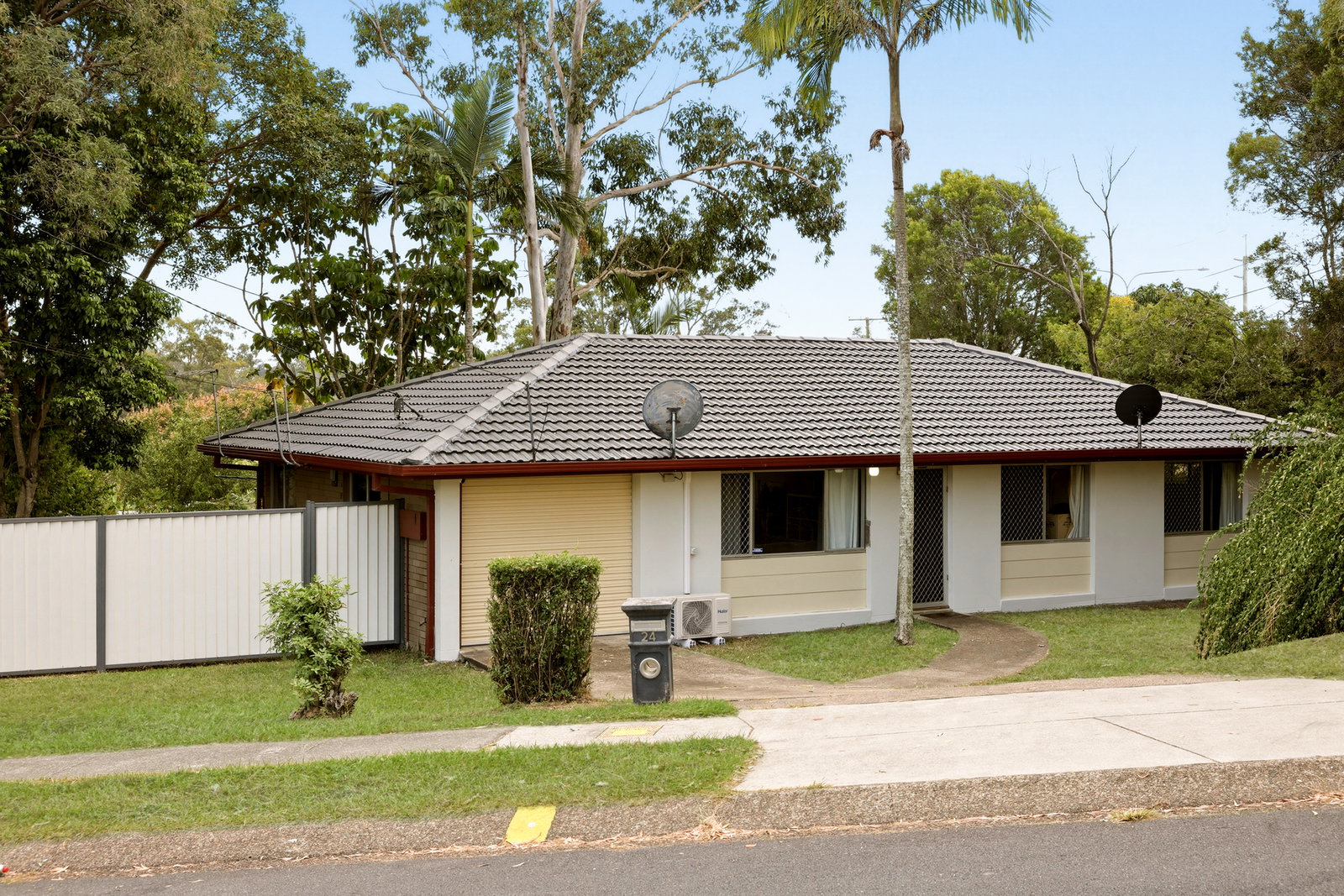 Main listing image for 24 Pilbi Street, Woodridge  QLD  4114
