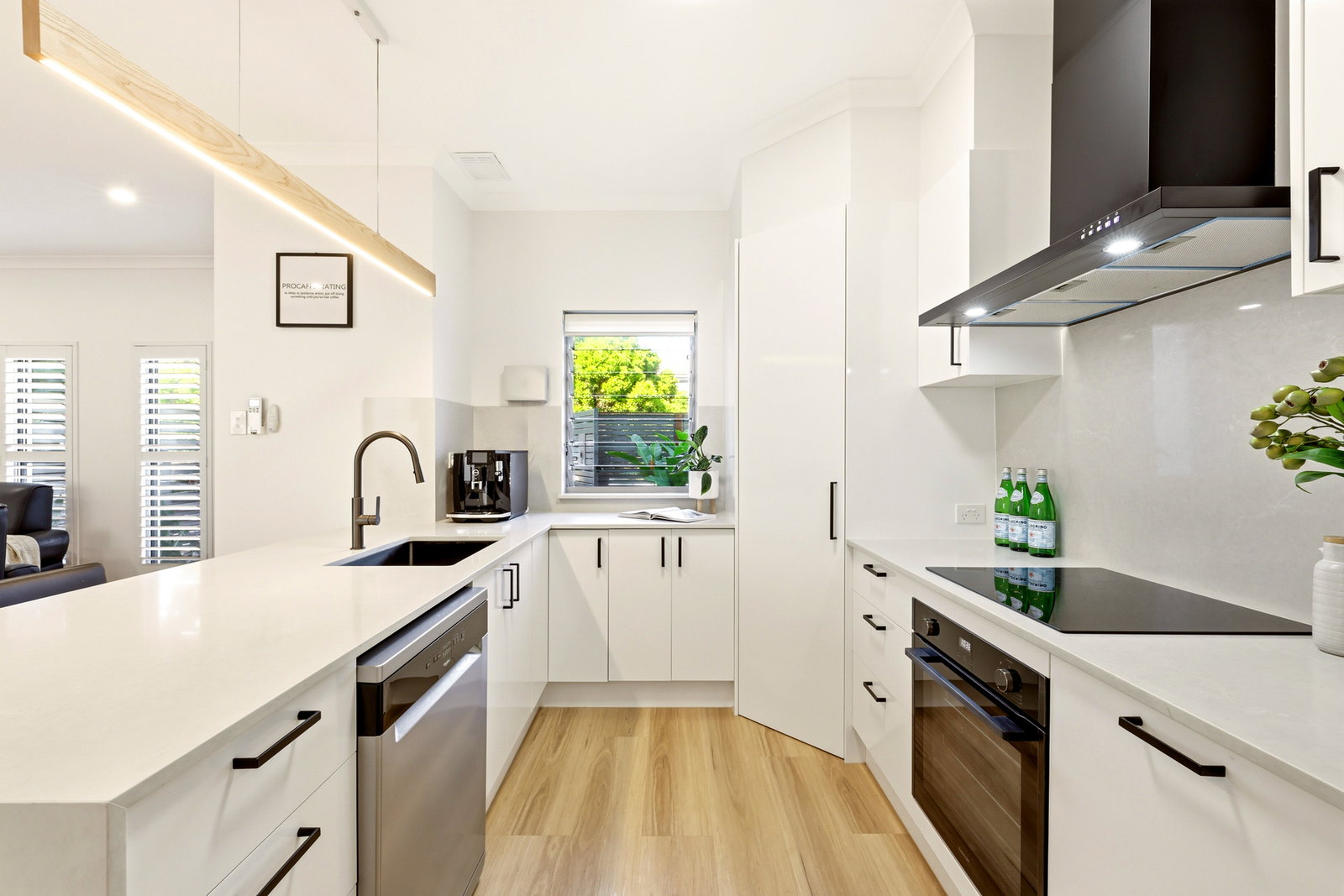 Main listing image for 15 Saint Helena Street, Maroochydore  QLD  4558