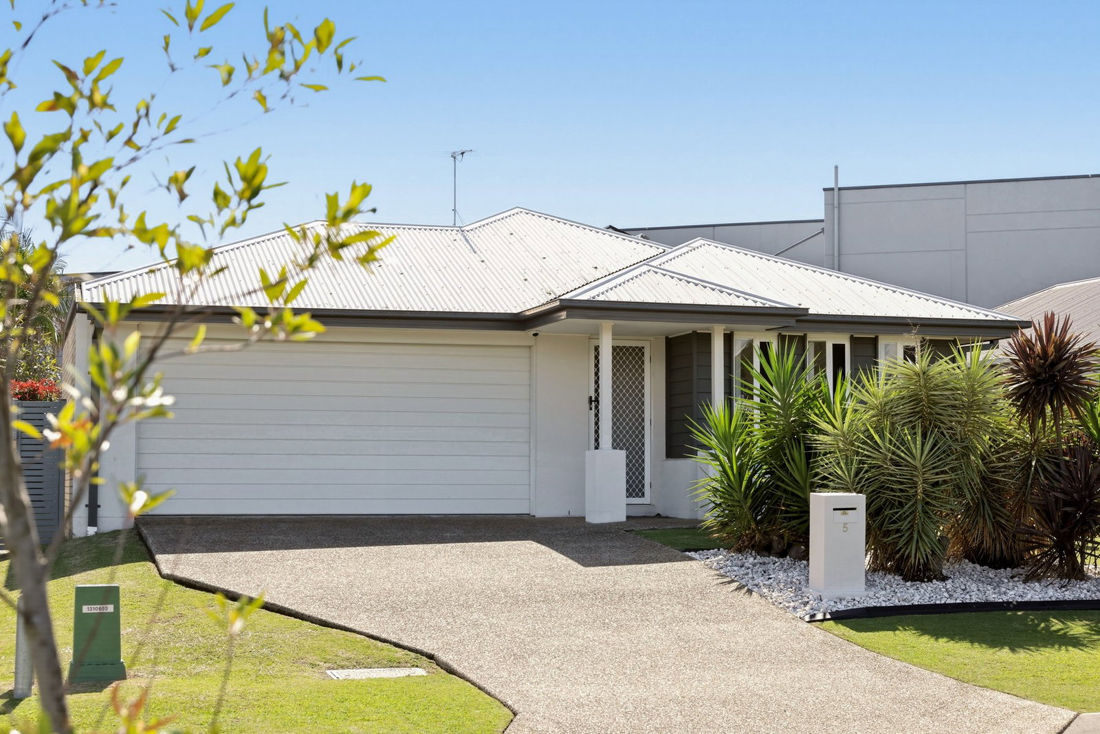 Main listing image for 5 Clancy Court, Rothwell  QLD  4022