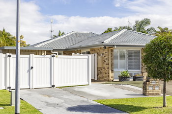 Image 4 for 2/20 Bluemoon Close, Burleigh Waters  QLD  4220