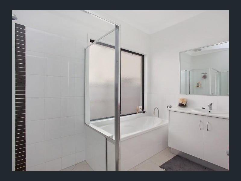 56 Elkington Circuit North Lakes QLD 4509, North Lakes - Thumbnail 6