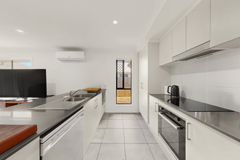 Image 5 for 36 Tallowwood Boulevard, Cotswold Hills  QLD  4350