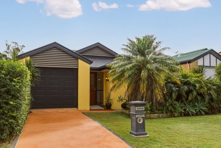 73 Hill Parade, Clontarf
