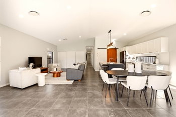 Image 6 for 68 Collins Street, Woody Point  QLD  4019
