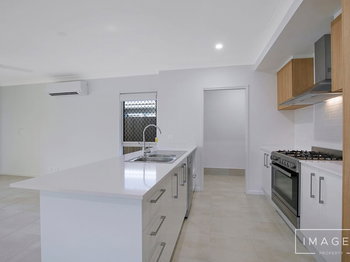 Image 3 for 8 Tarsier Street, Dakabin  QLD  4503