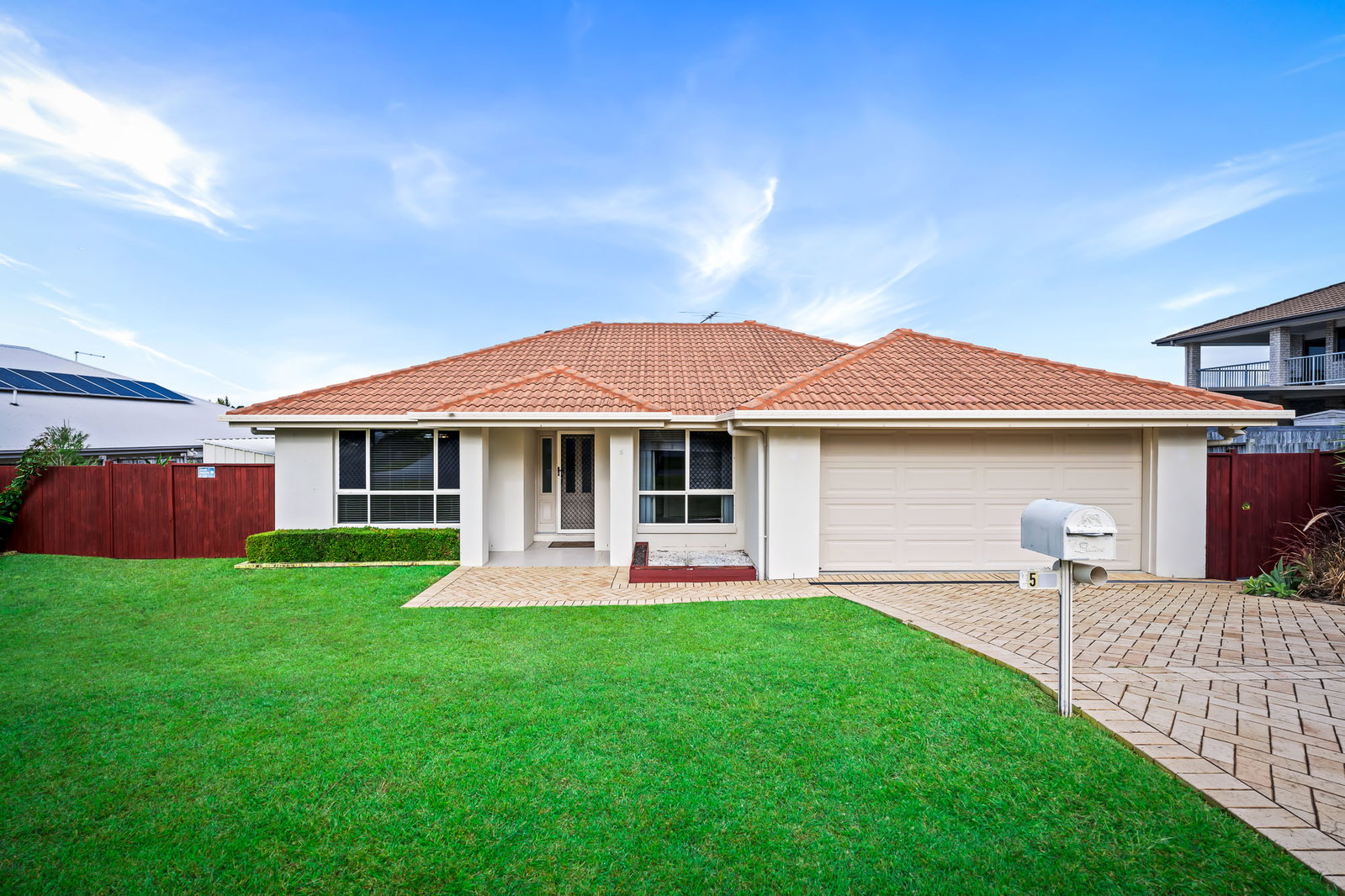 Main listing image for 5 Amber Close, Mango Hill  QLD  4509