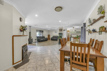 Image 5 for 61 Mamaku Street, Fernvale  QLD  4306