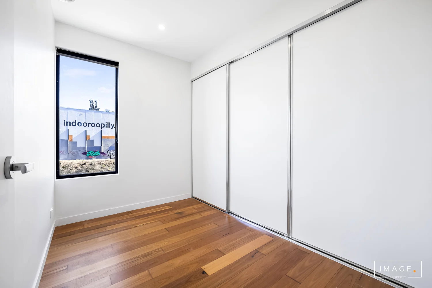 301/133 Clarence Road, Indooroopilly, QLD, 4068, Indooroopilly - Thumbnail 7