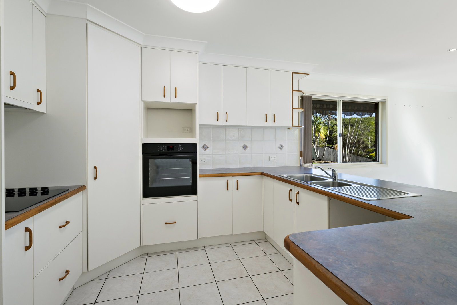 14 Gardens Square Currimundi QLD 4551, Currimundi - Thumbnail 6