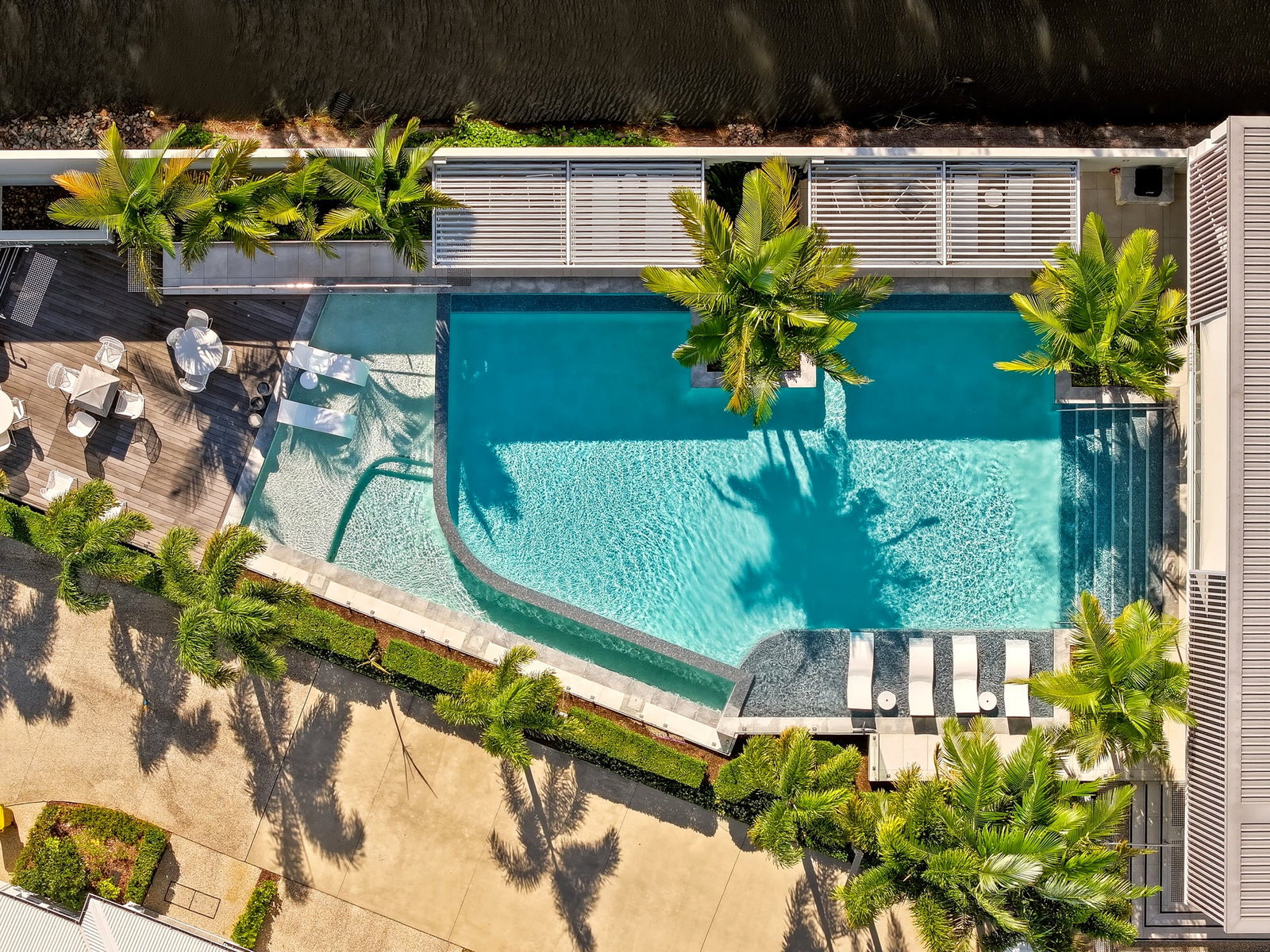 Main listing image for 2/40 Menzies Drive, Pacific Paradise  QLD  4564