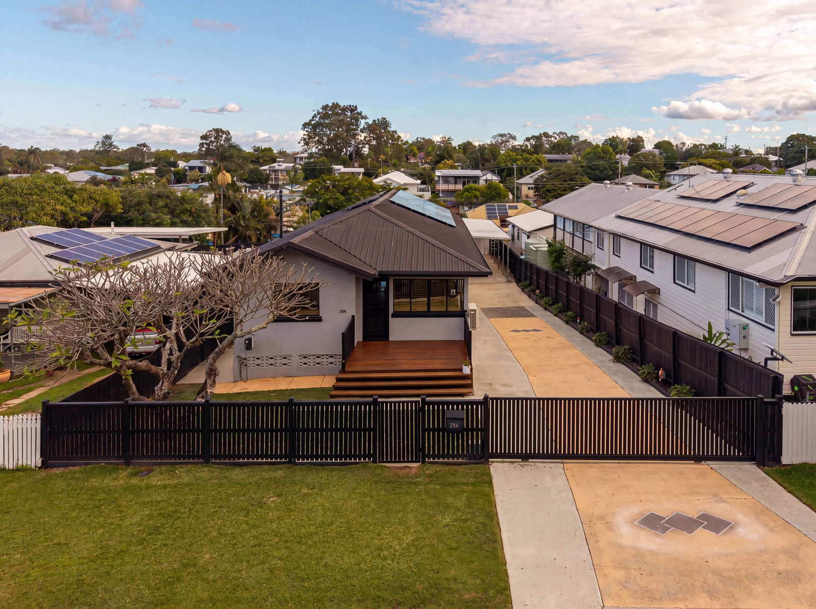 Main listing image for 236 Queens Parade, Brighton  QLD  4017