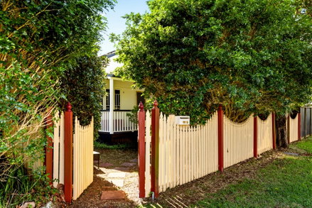 16 Pearl Street, Scarborough