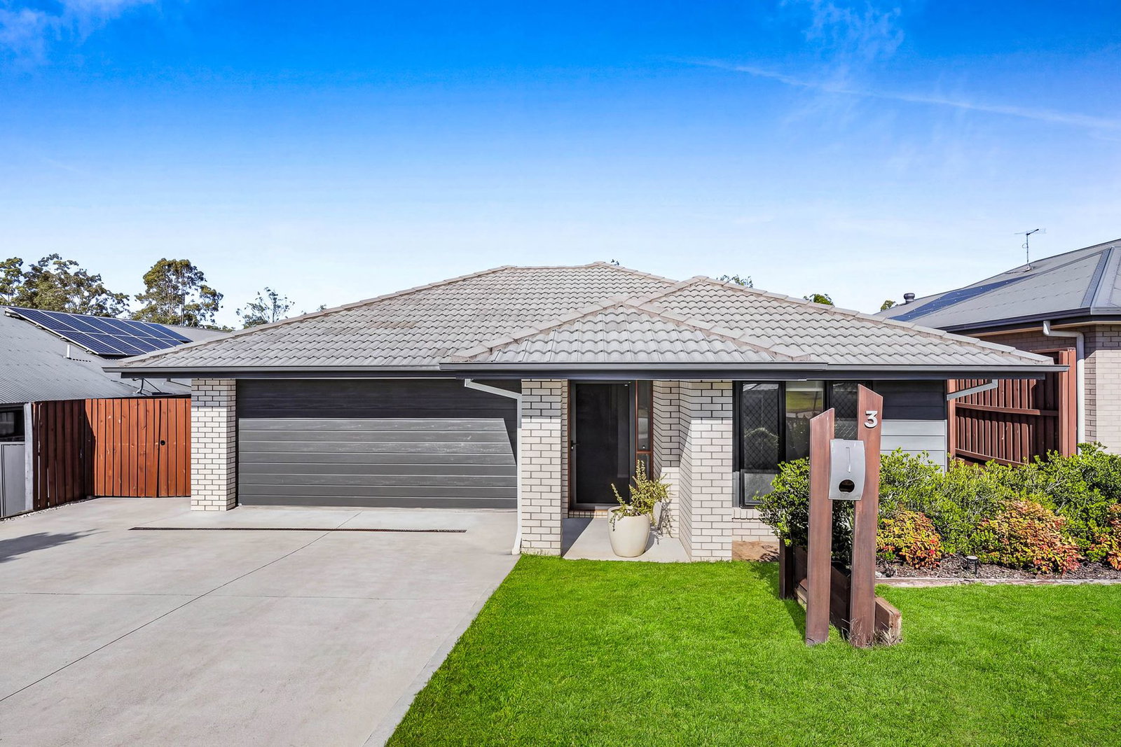 Main listing image for 3 Haywood Way, Flagstone  QLD  4280
