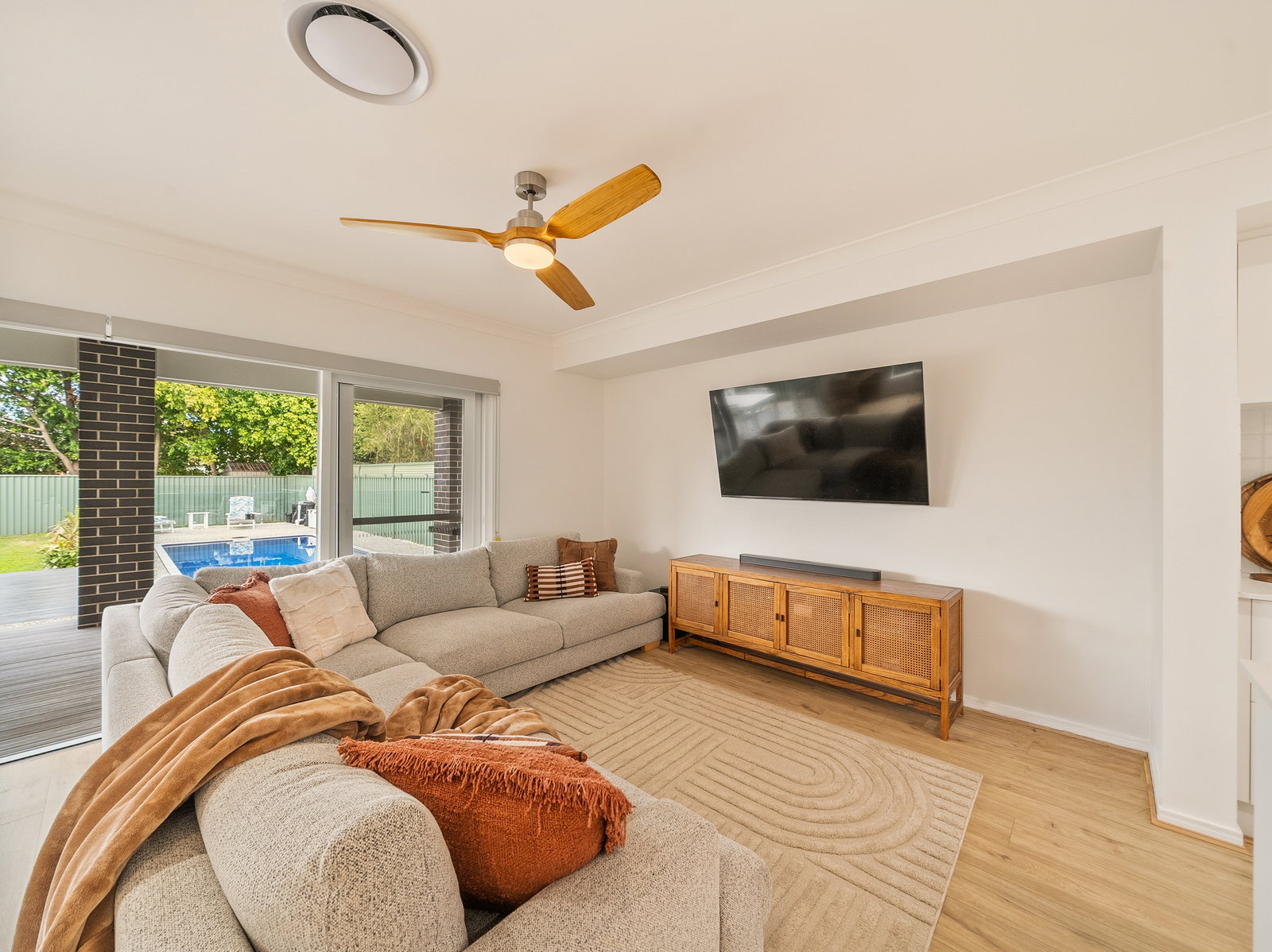 82 Scott Street Deagon QLD 4017