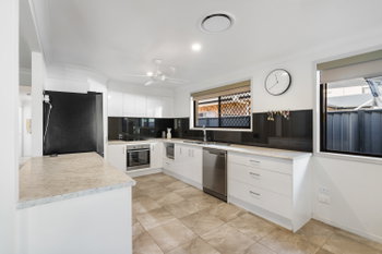 Image 6 for 56 Riviera Avenue, Tweed Heads West  NSW  2485