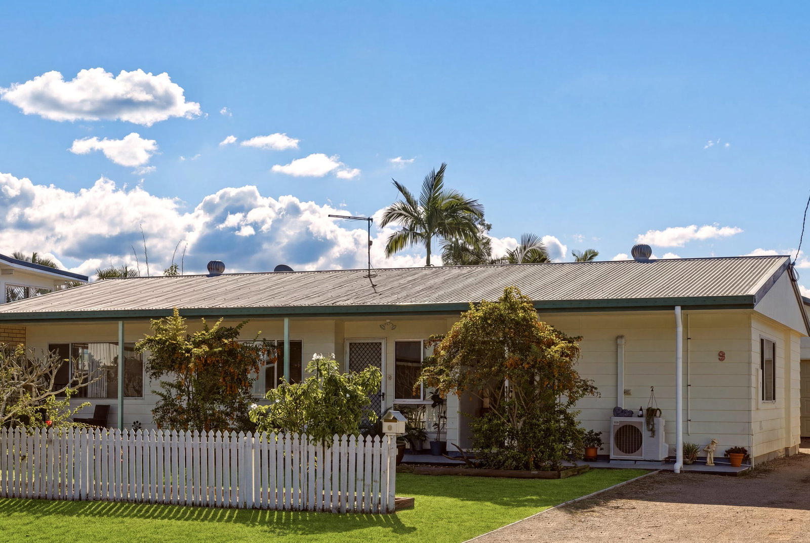 Main listing image for 9 Bryant Street, Beachmere  QLD  4510