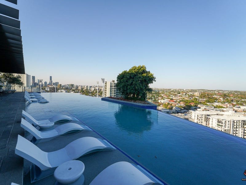 Main listing image for 512/62 Logan Road, Woolloongabba  QLD  4102
