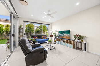 Image 6 for 7 Triumph Street, Birtinya  QLD  4575